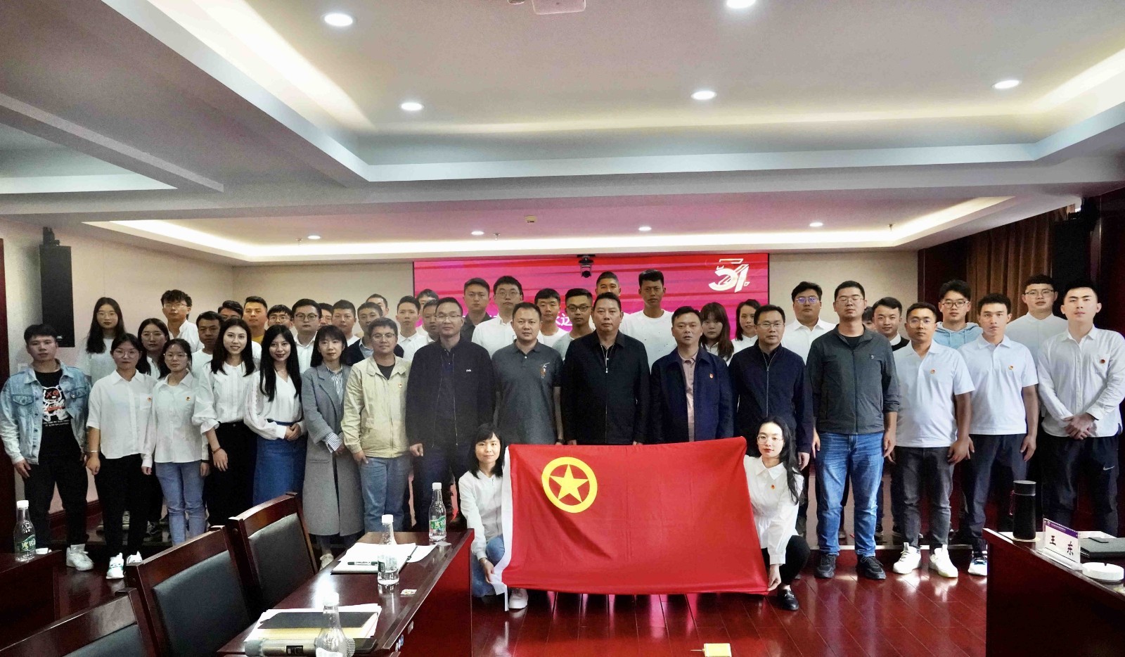 合影_副本_副本.jpg